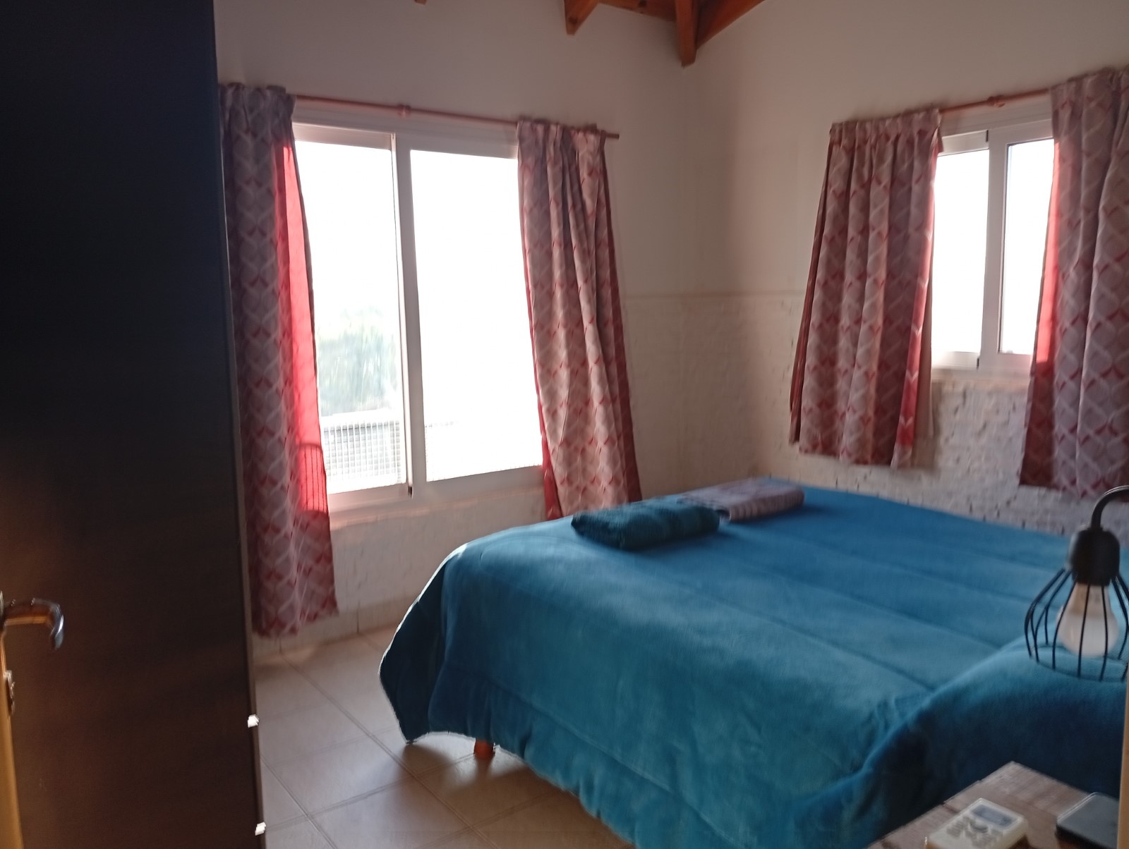 cardones - complejo de cabañas Cerro Ceferino sierra de la ventana