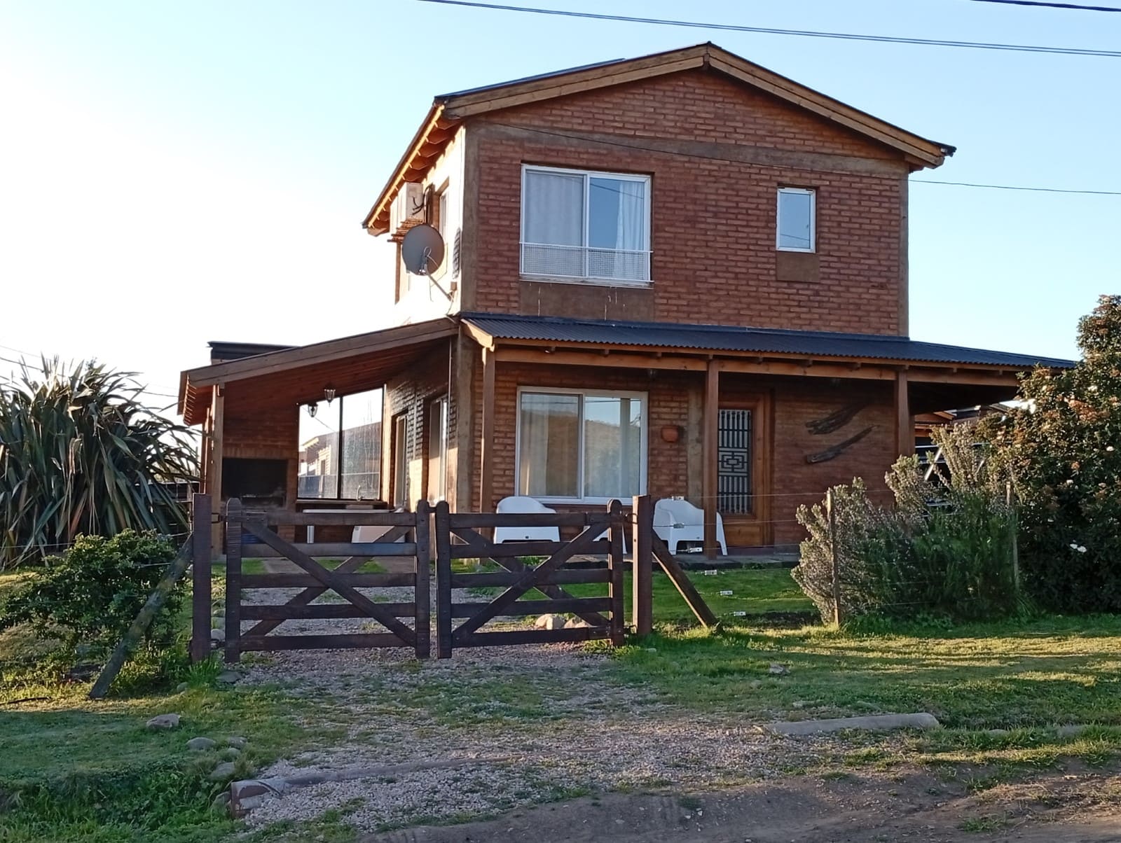 cardones - complejo de cabañas Cerro Ceferino sierra de la ventana